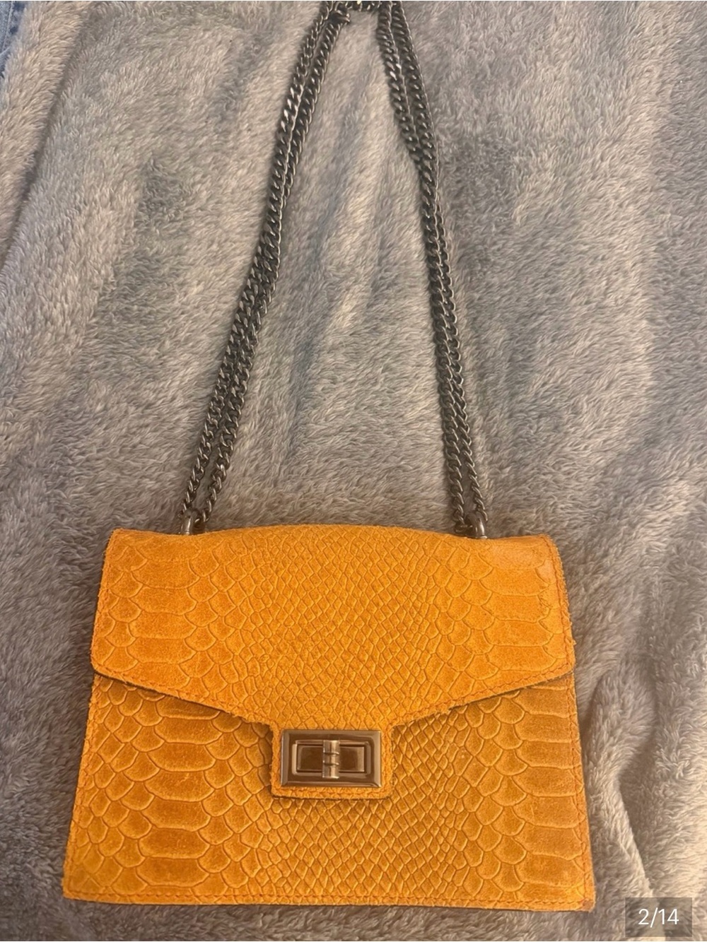 Italian Leather Bag Excellent Condition, Like New - Picture 2 of 12